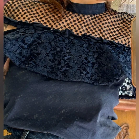 Self-Portrait Navy Lace Blouse - Picture 7 of 9